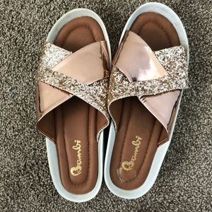 Women’s slipper size 40